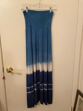 Blue Ombre Strapless Maxi Dress